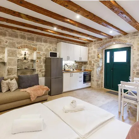 Stara Kala Varos * Σπλιτ